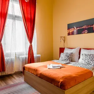  Hostel Goodmo House Magyarország
