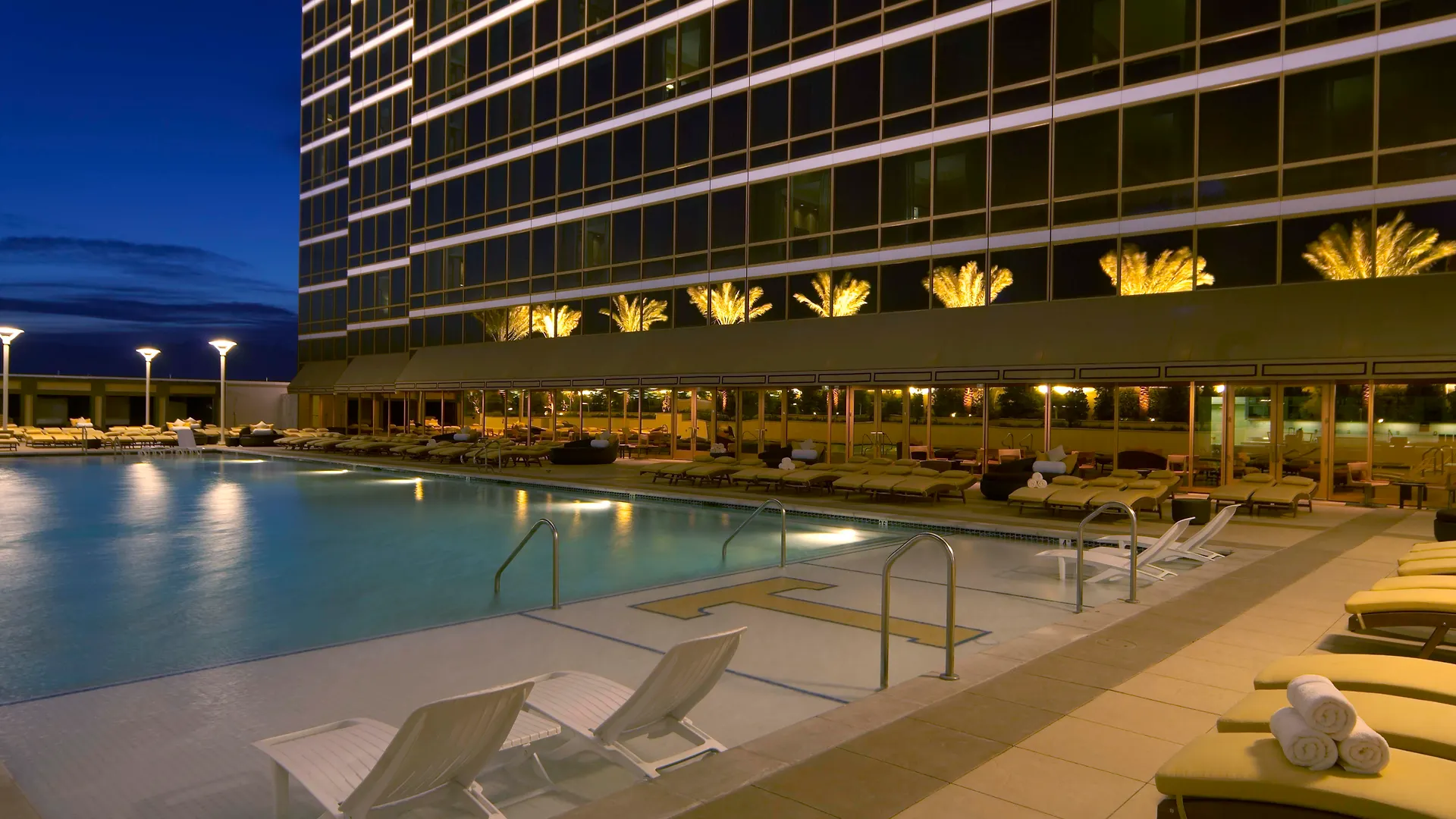 Trump International Hotel Las Vegas contacts